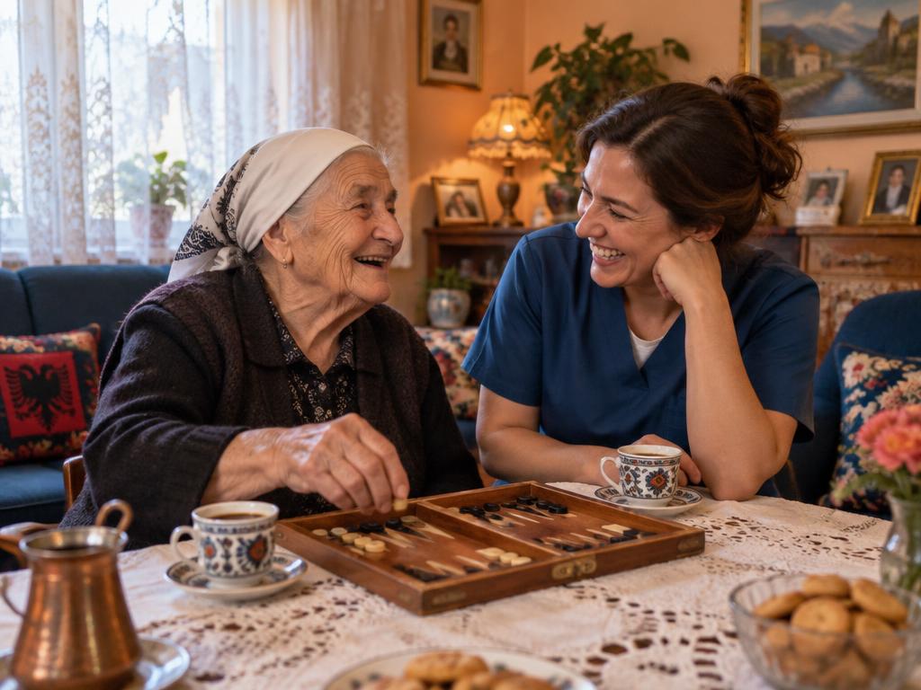 Një e moshuar dhe kujdestarja kalojnë kohë së bashku në shtëpi